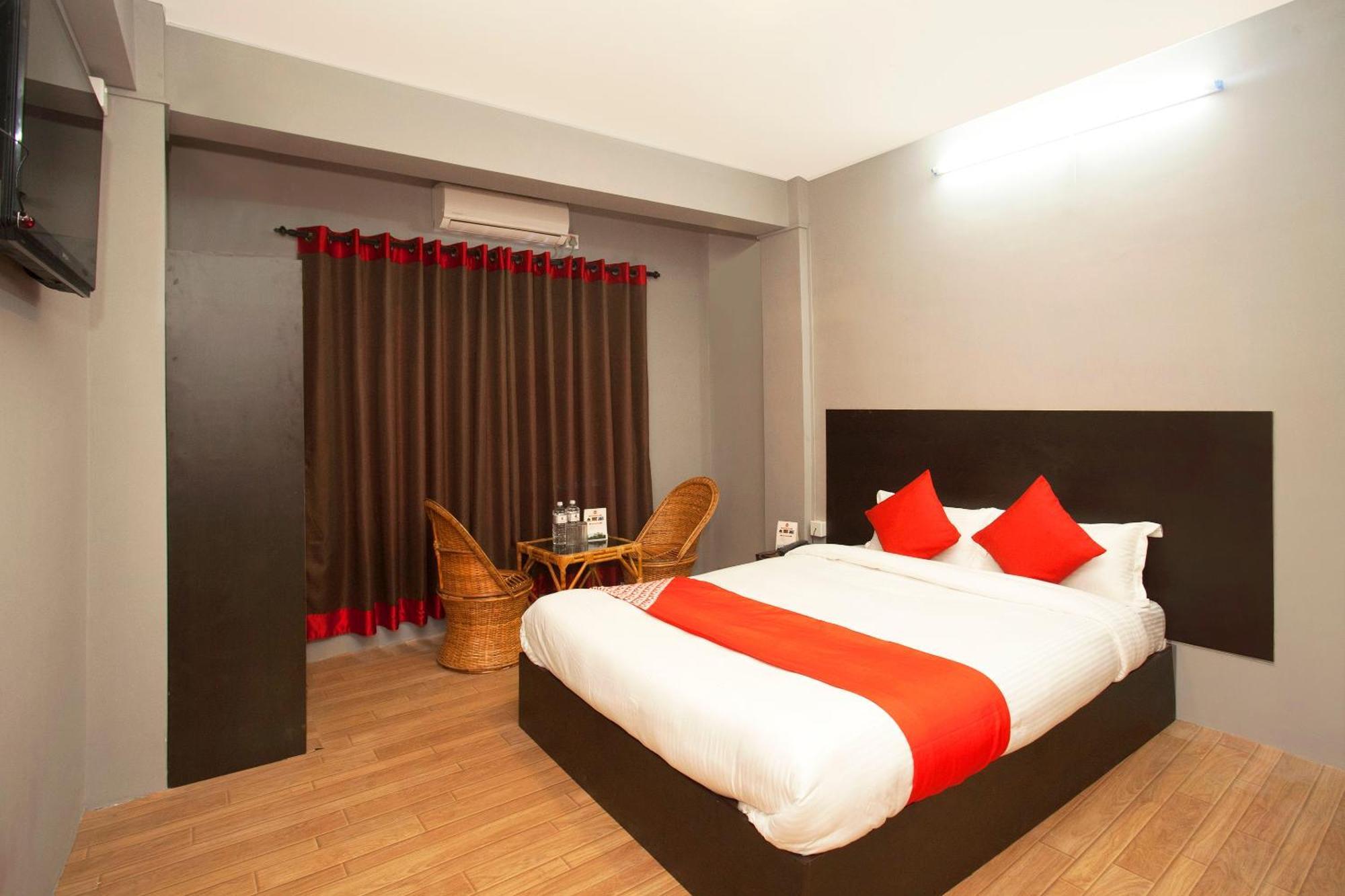 Oyo 587 Hotel Tradition Inn Kathmandu Exterior photo