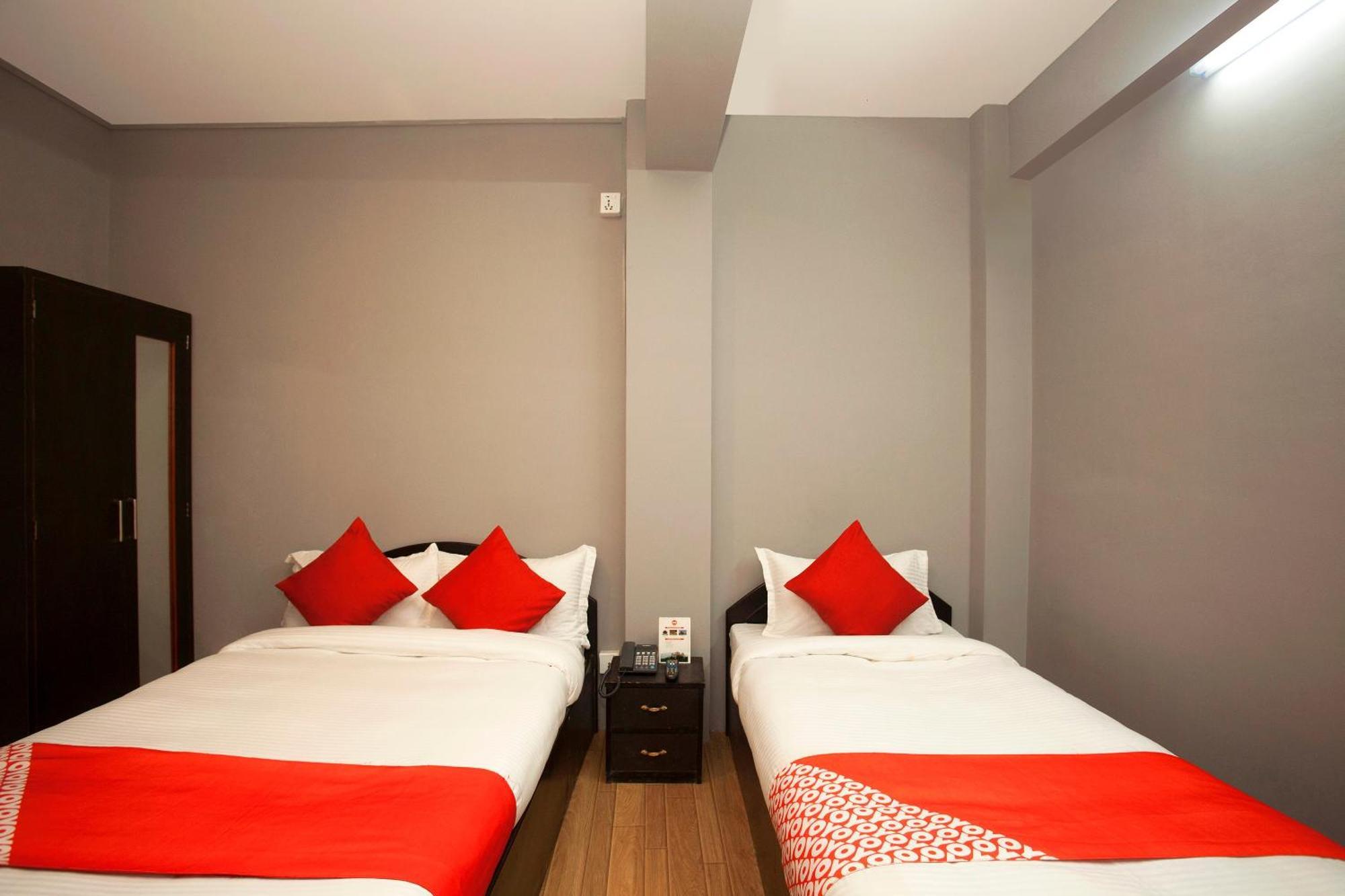 Oyo 587 Hotel Tradition Inn Kathmandu Exterior photo