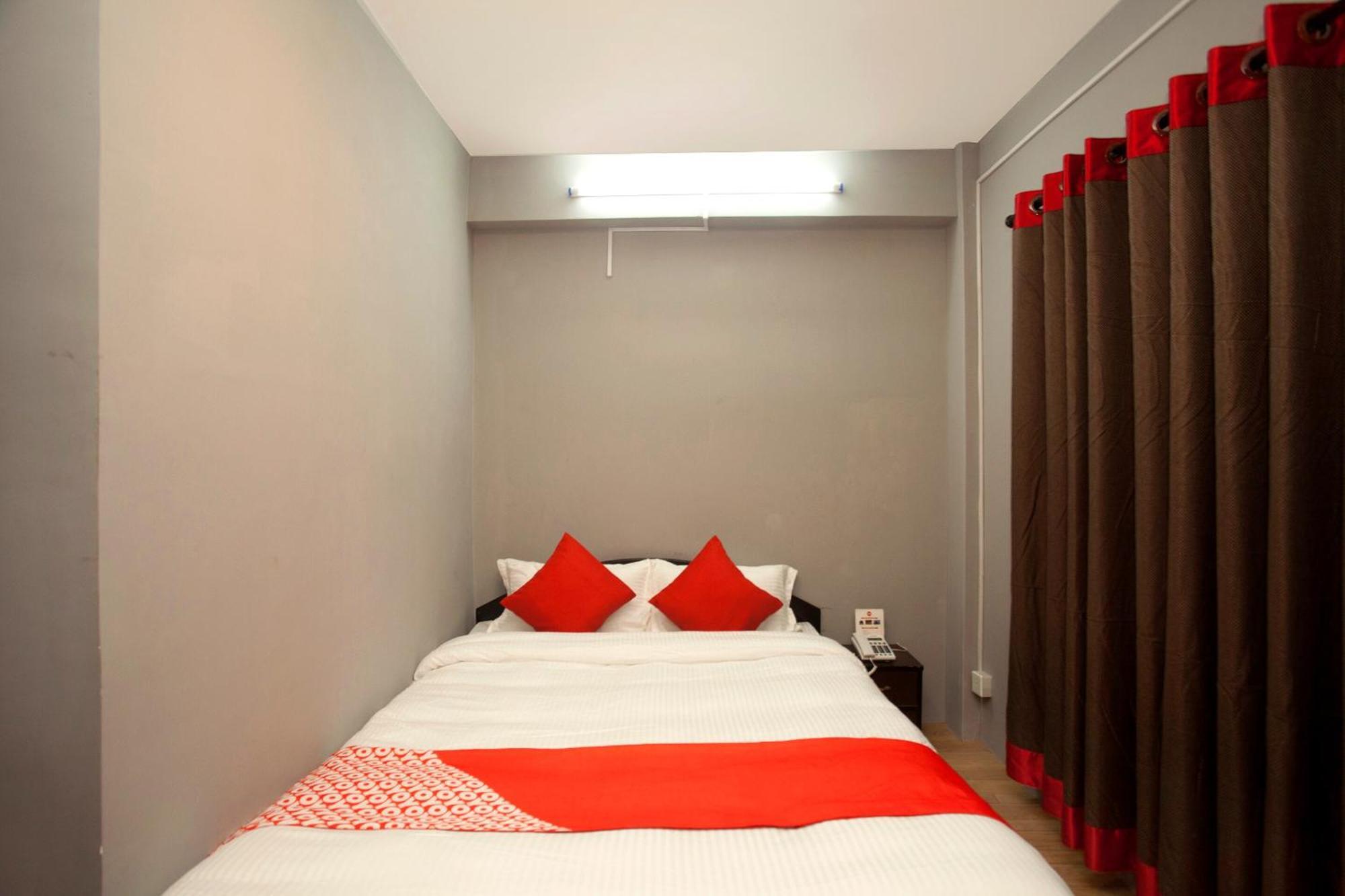 Oyo 587 Hotel Tradition Inn Kathmandu Exterior photo